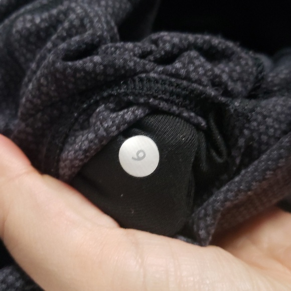 Dark Gray High-Waisted Leggings - Picture 4 of 6